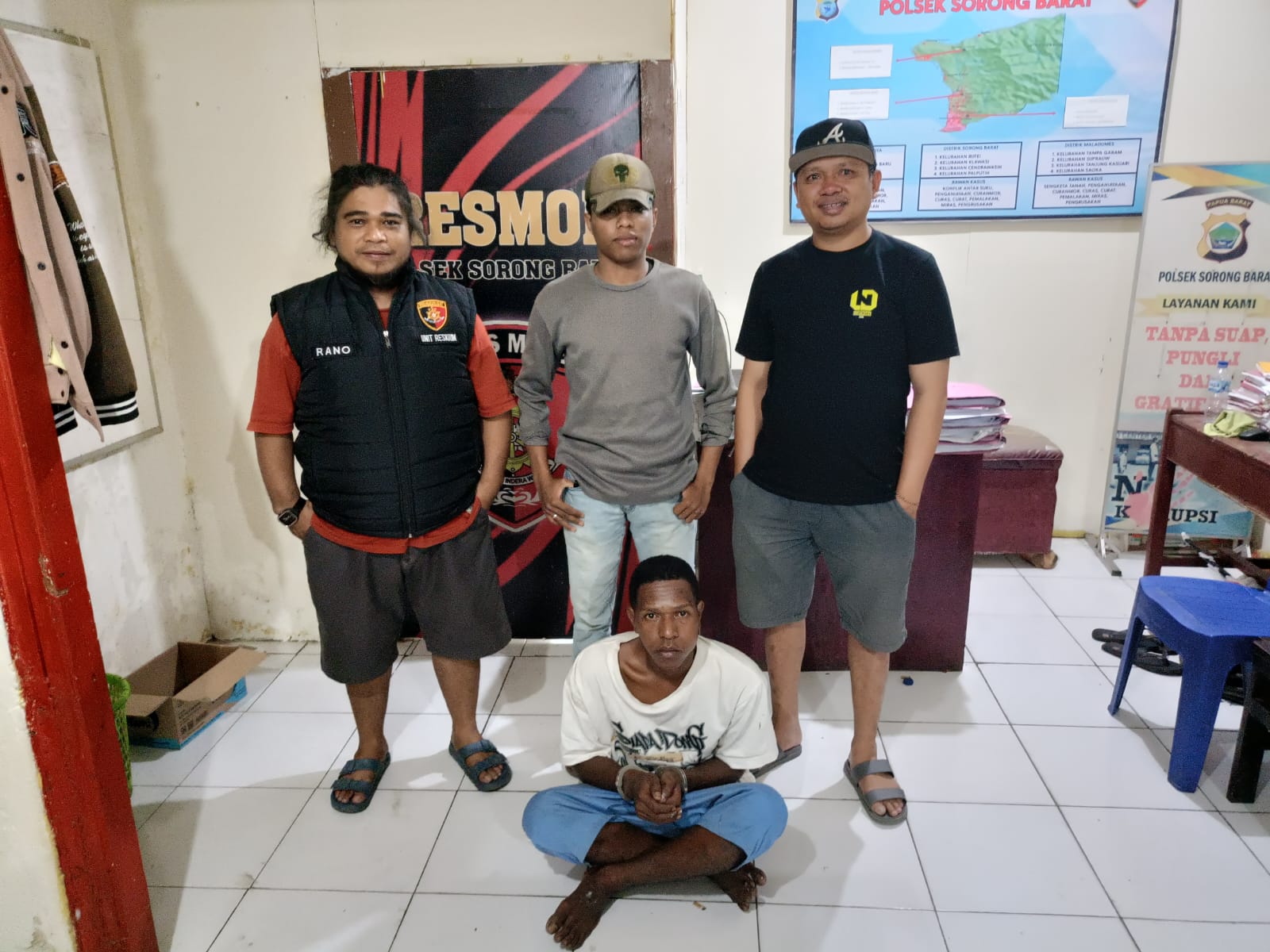 POLSEK SORONG BARAT BERHASIL RINGKUS PELAKU CURANMOR, BEGAL, DAN PENGEROYOKAN