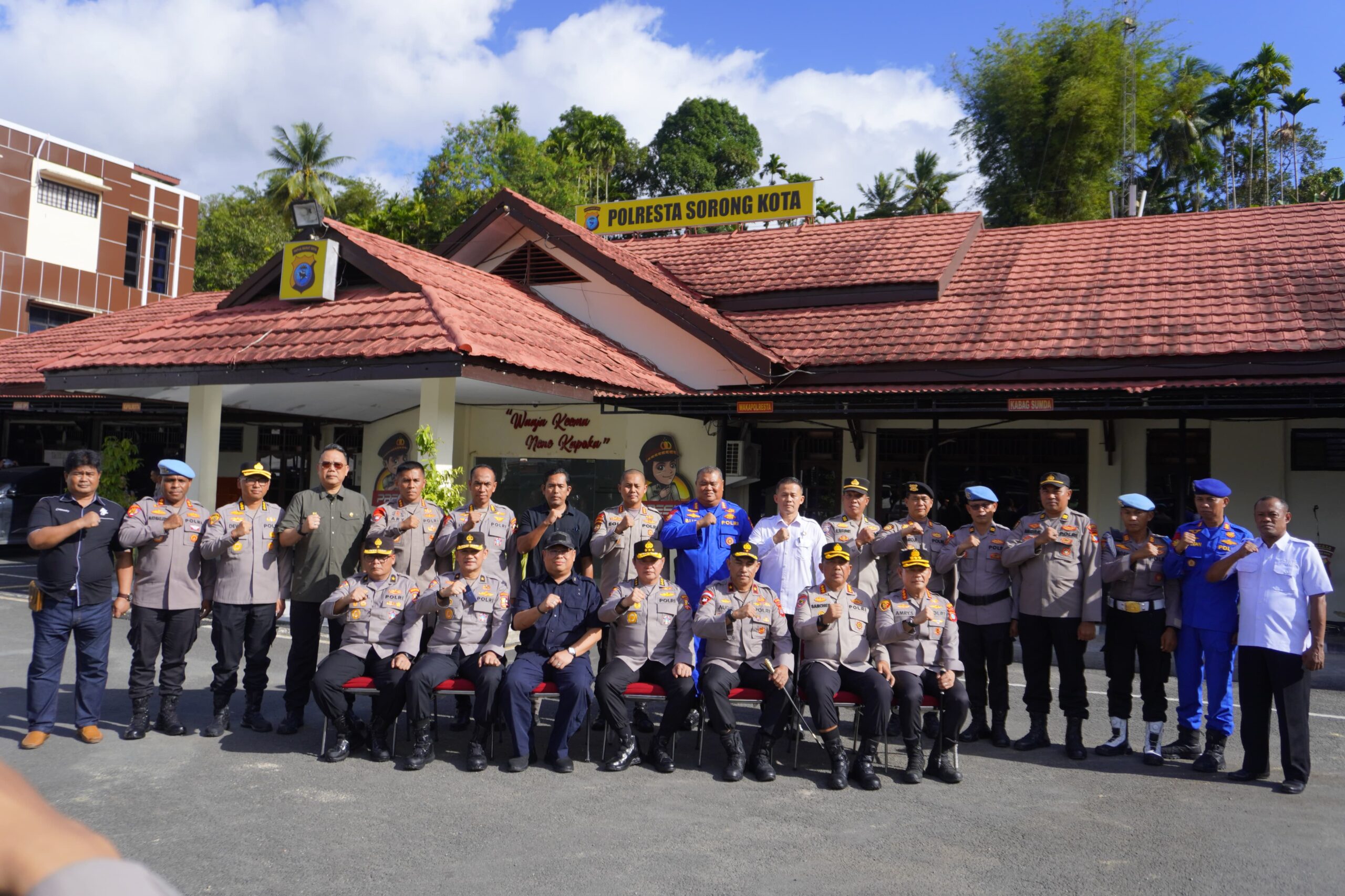 Astama OPS Polri Tinjau Pelayanan Publik di Polresta Sorong Kota